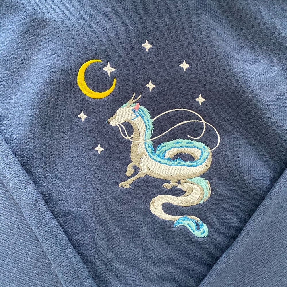 Dragon Embroidered Sweatshirt - Picture 3 of 4